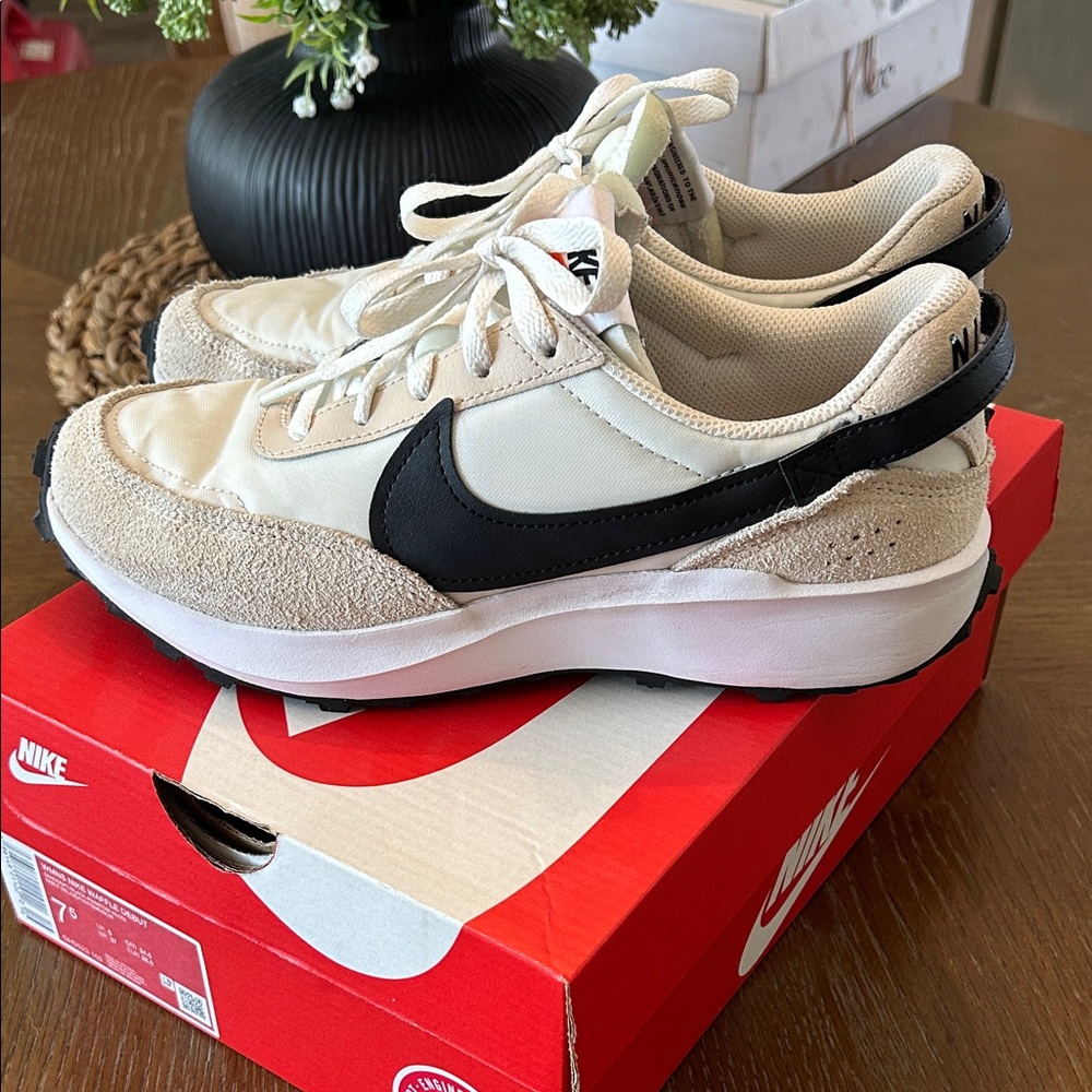 Nike Cream Sneakers with Black Swoosh